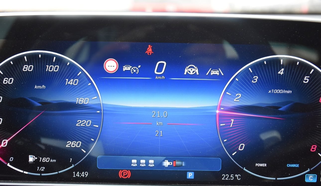 MERCEDES BENZ AMG E300 2026