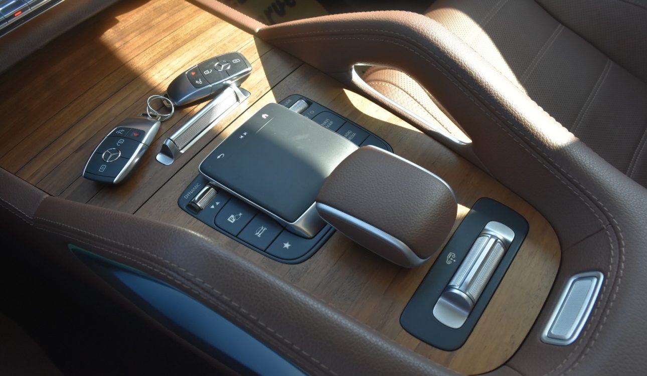 MERCEDES BENZ GLS450 2024