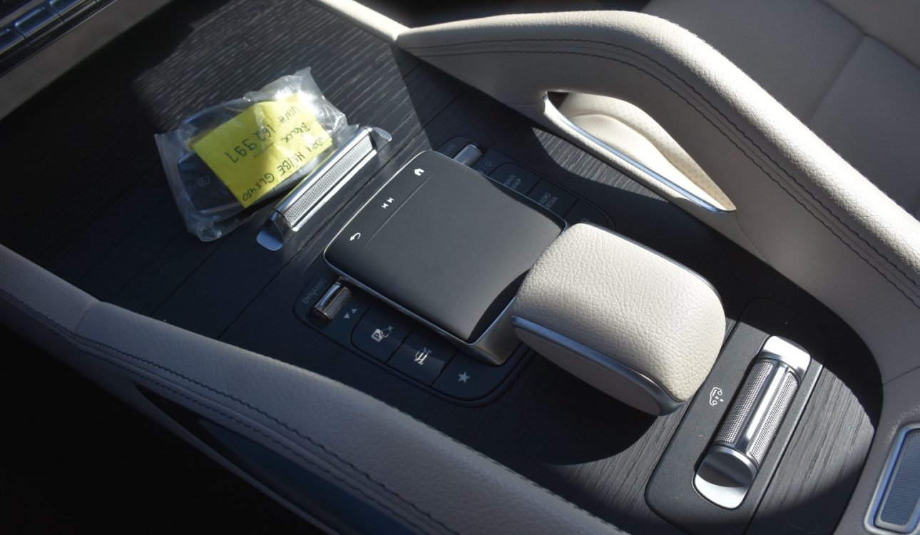 MERCEDES BENZ GLS450 2024