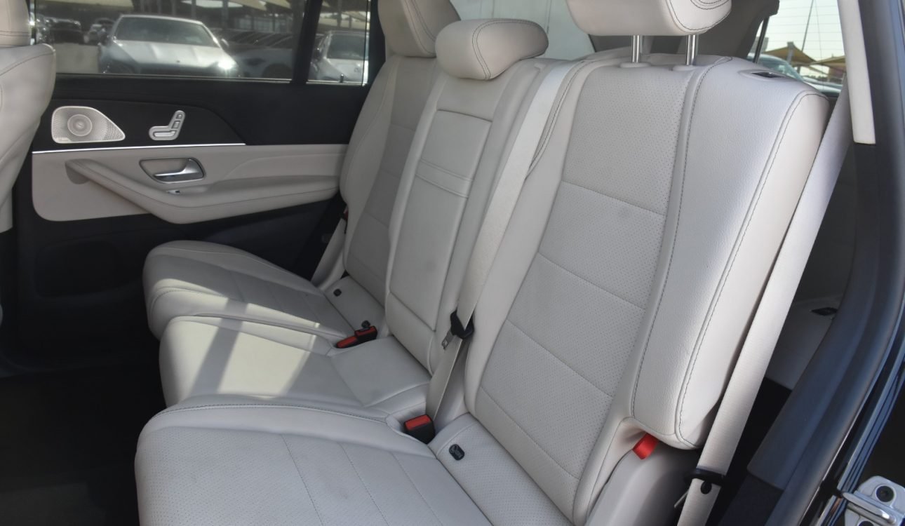 MERCEDES BENZ GLS450 2024