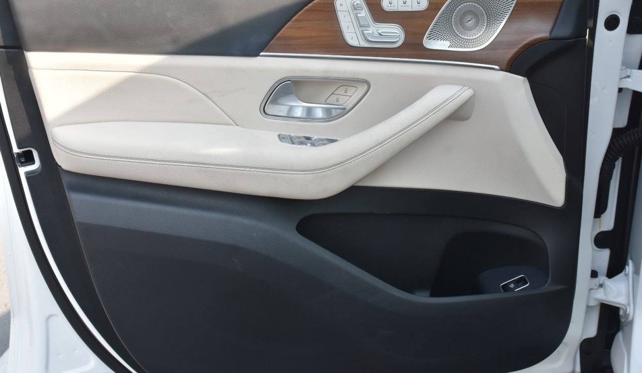 MERCEDES BENZ GLS450 2024