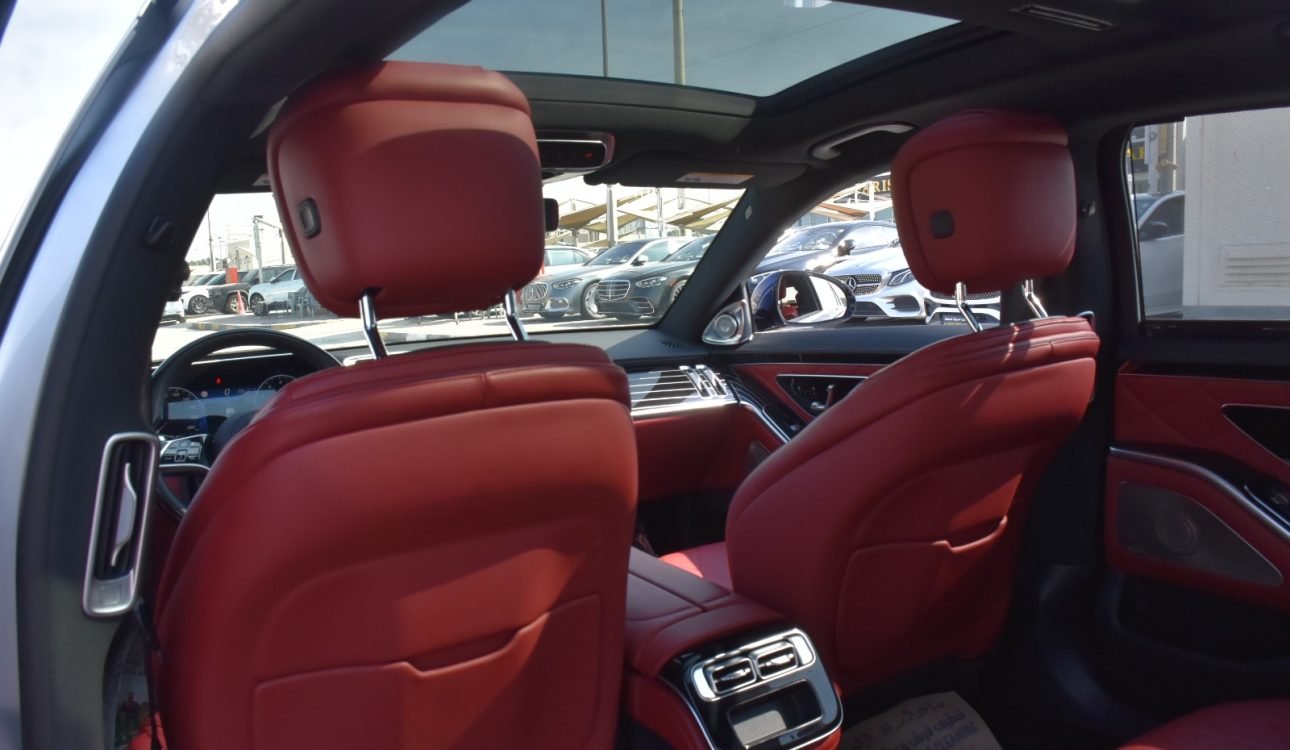 MERCEDES BENZ S580 2021