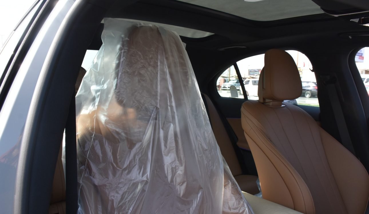 MERCEDES BENZ E200 2025