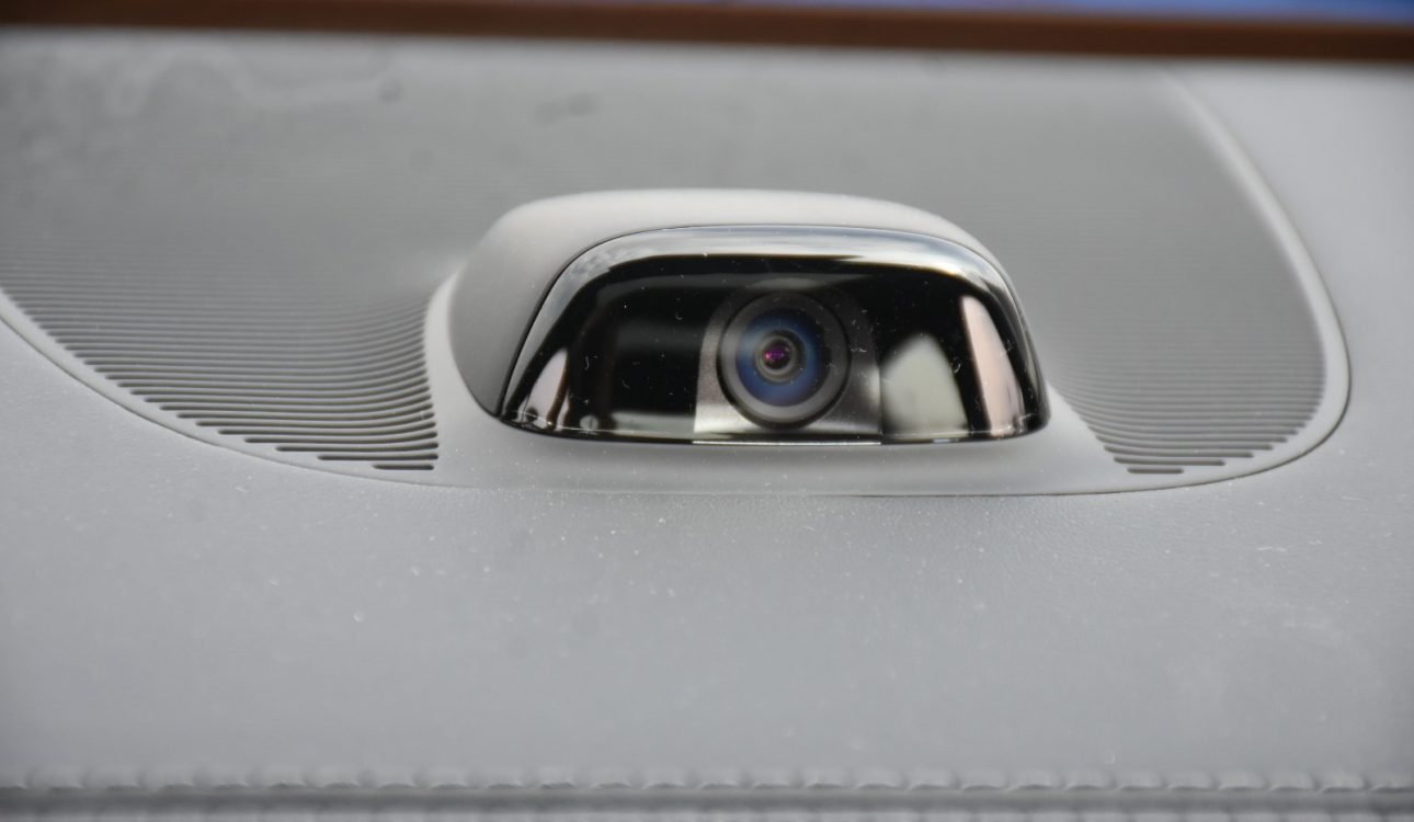 Mercedes benz e300 2025