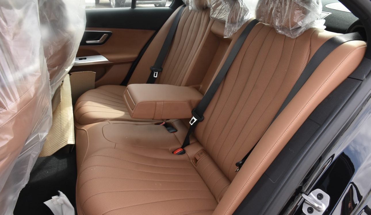 Mercedes benz e300 2025