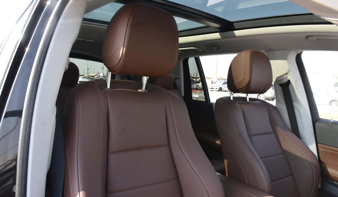 MERCEDES BENZ GLS450 2025