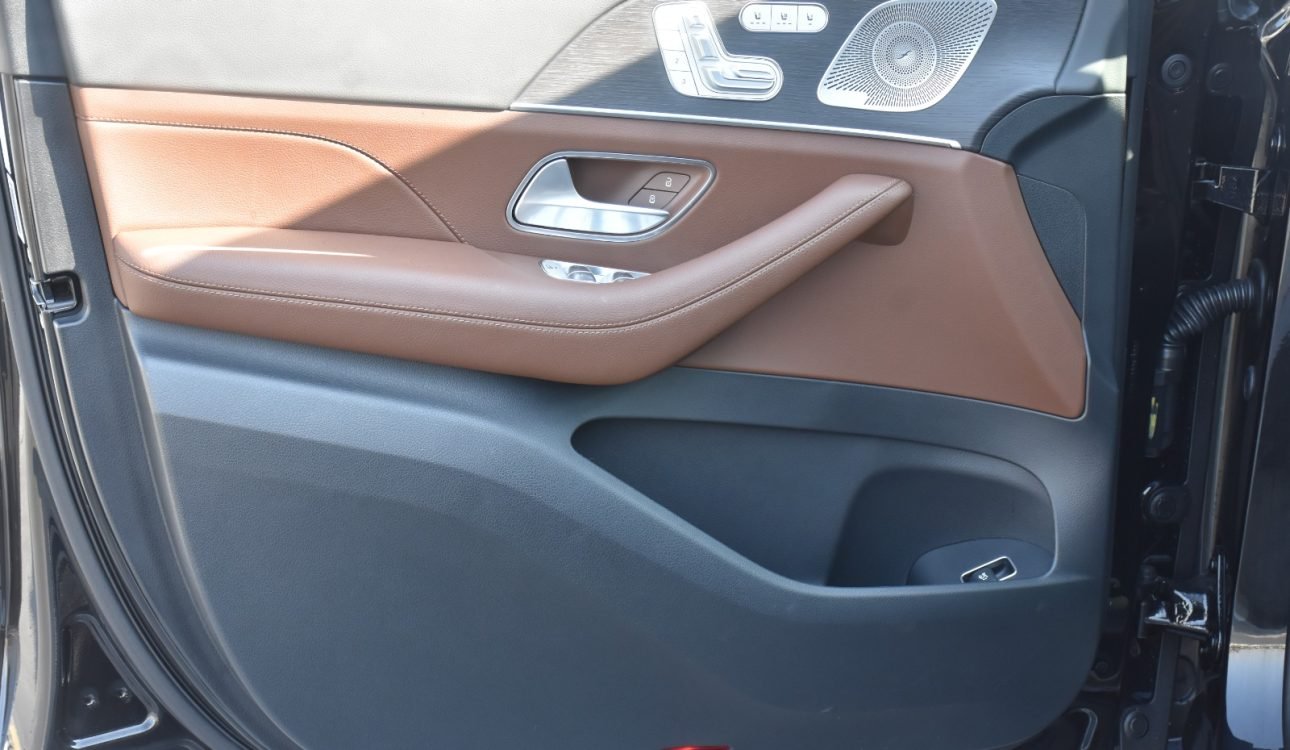 MERCEDES BENZ GLS450 2025