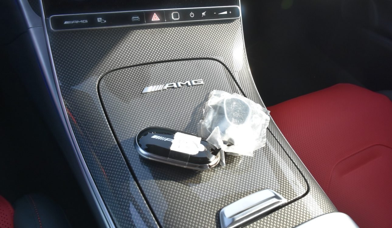 MERCEDES BENZ AMG CLE53