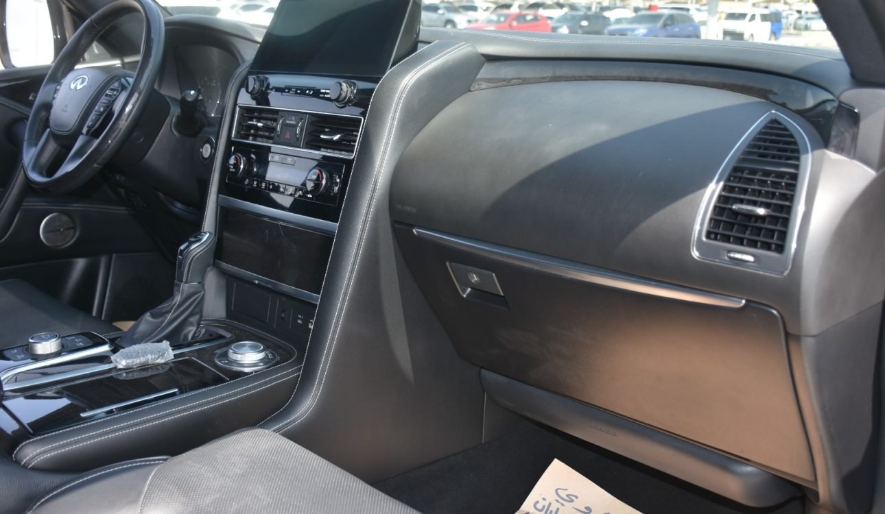 INFINITI QX80 2024