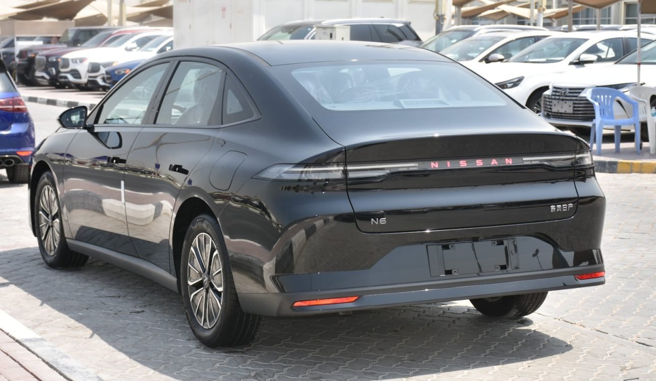 NISSAN N6