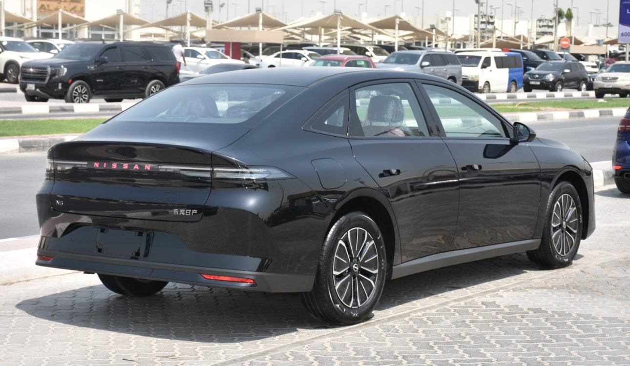 NISSAN N6