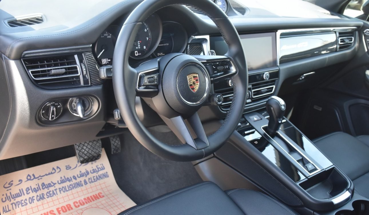 porsche macan 2023