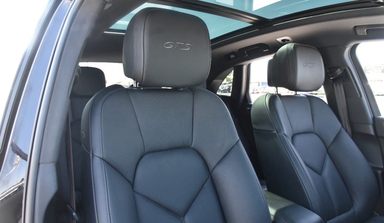 porsche macan 2023