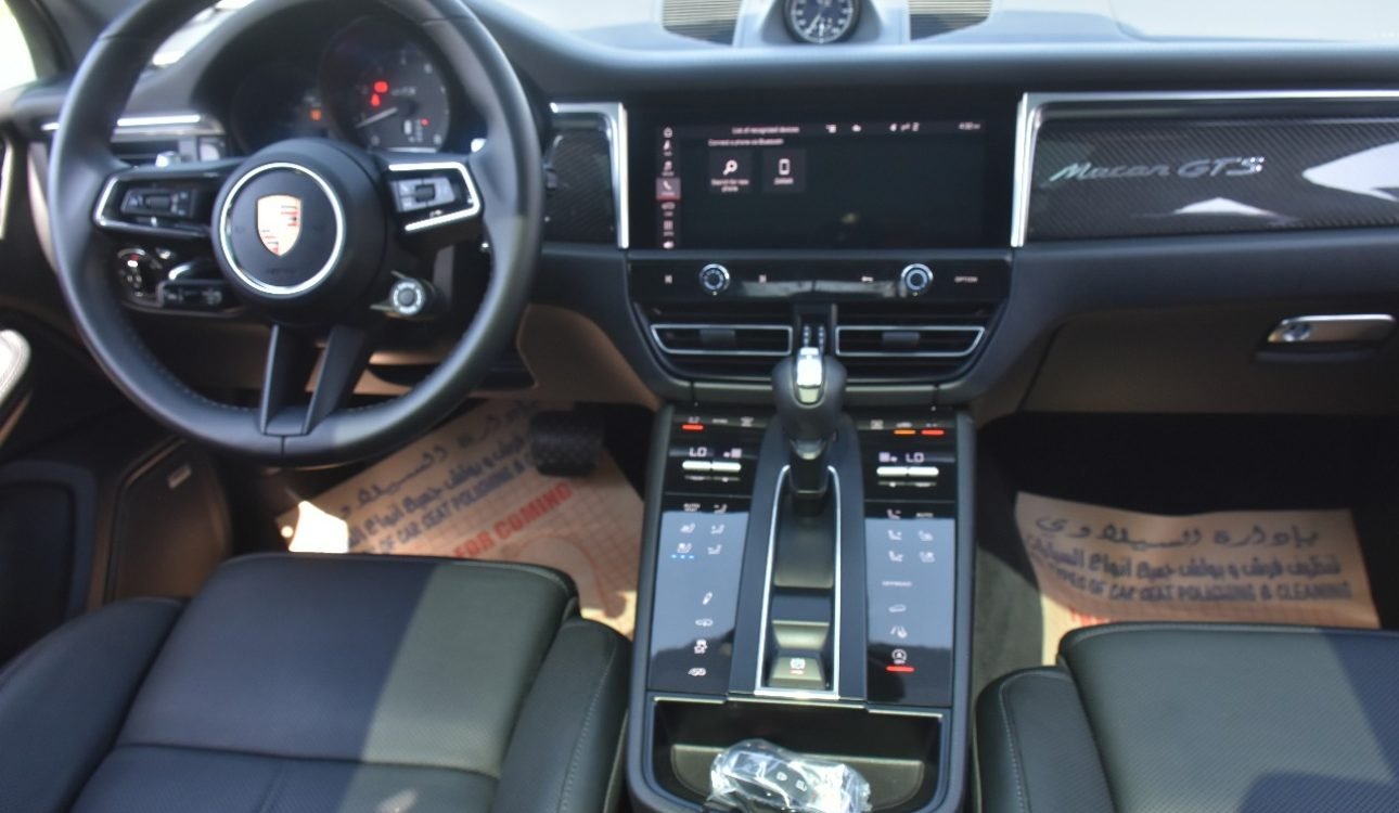 porsche macan 2023