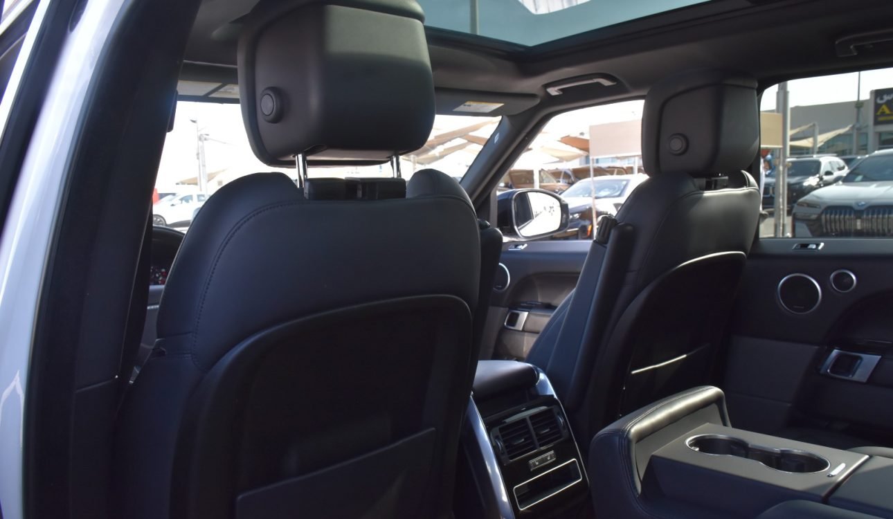 RANGE ROVER SPORTS 2020