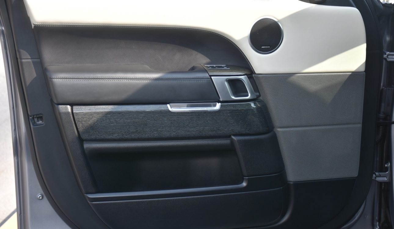 RANGE ROVER SPORTS AUTOBIOGRAPHY