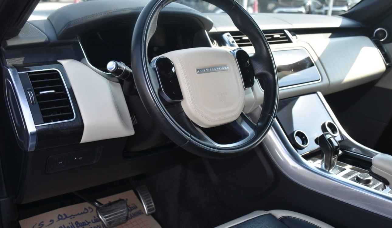 RANGE ROVER SPORTS AUTOBIOGRAPHY