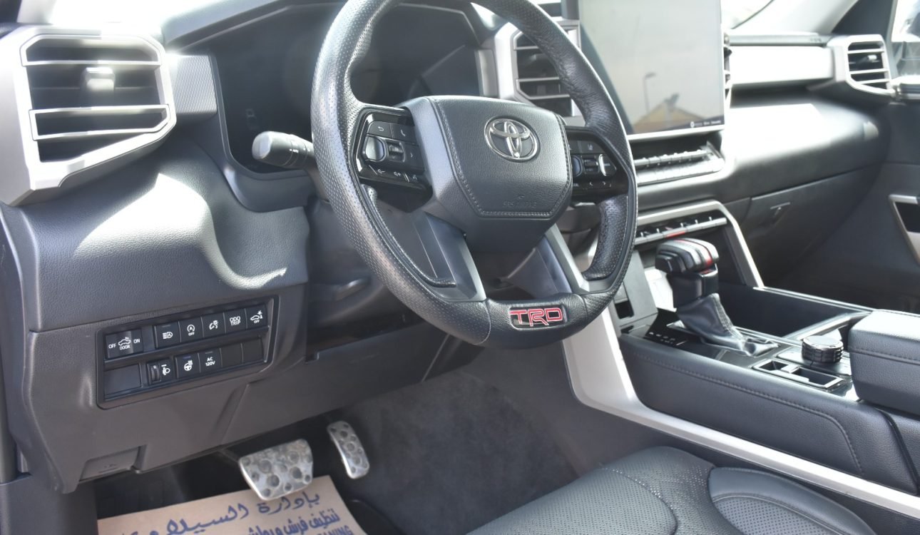 TOYOTA TUNDRA LIMITED