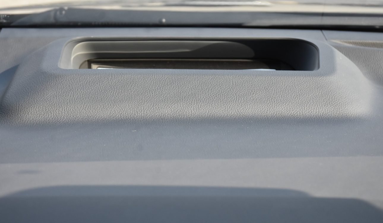 Toyota Alphard hev 2025