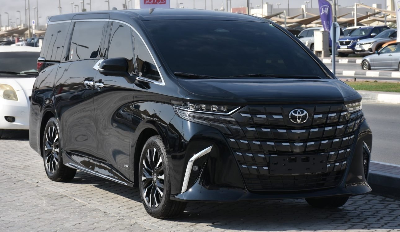 Toyota Alphard hev 2025