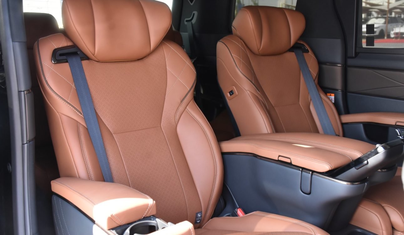 Toyota Alphard hev 2025