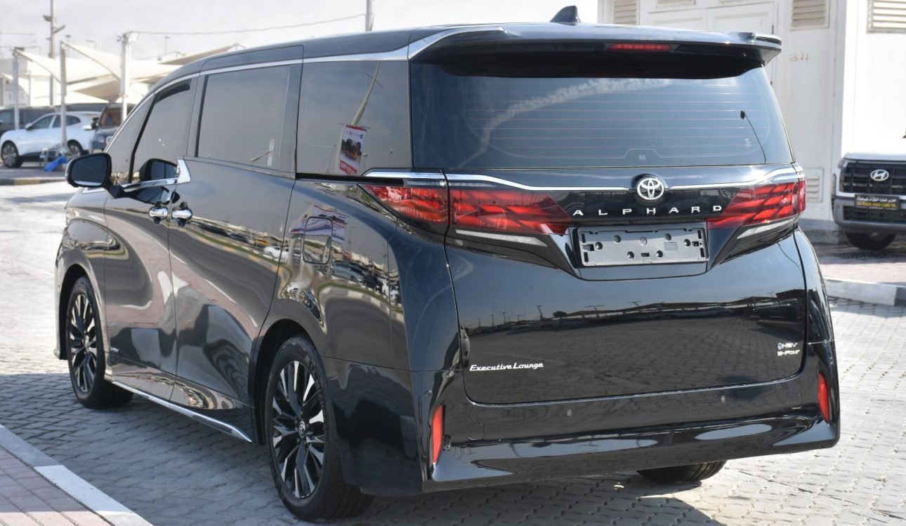 Toyota Alphard hev 2025