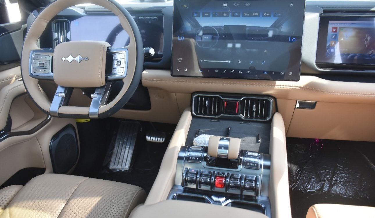 BYD LEOPARD 8