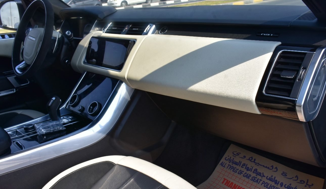RANGE ROVER SPORTS
