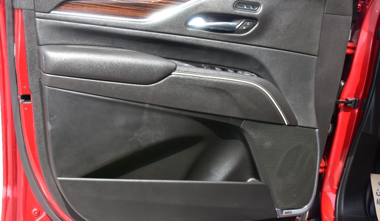 CADILLAC ESCALADE 2021