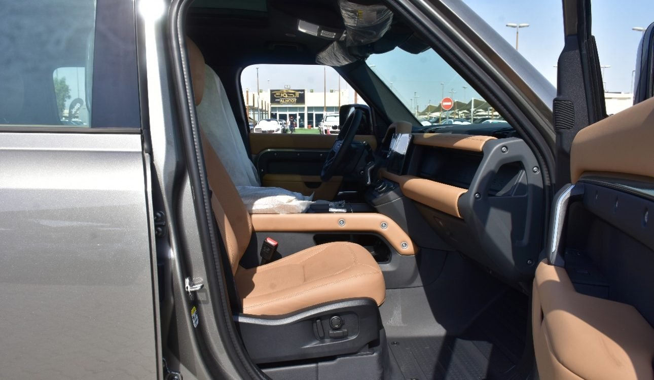 LAND ROVER DEFENDER 2025