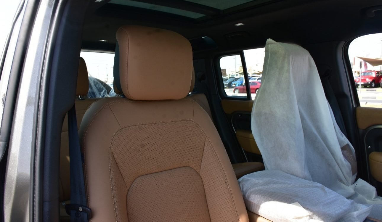 LAND ROVER DEFENDER 2025
