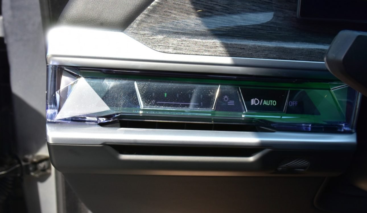bmw 740i 2023