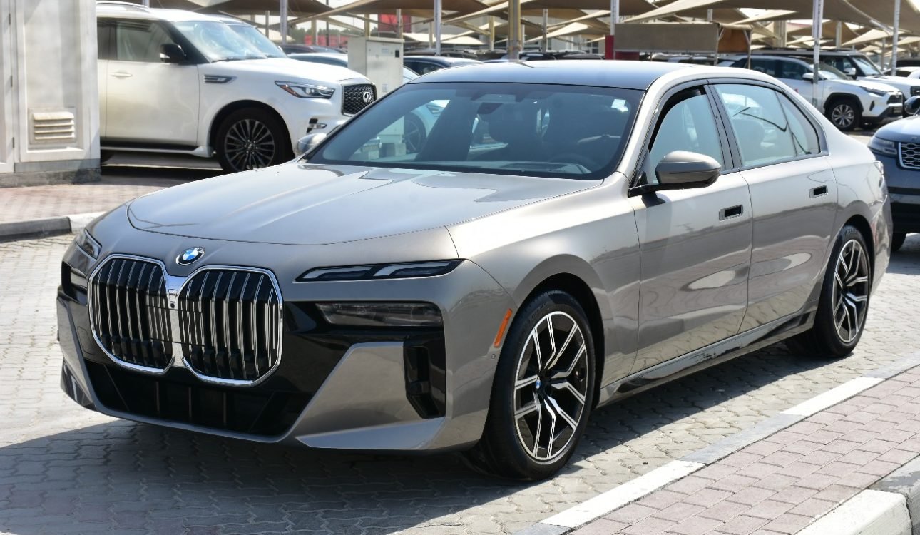 bmw 740i 2023
