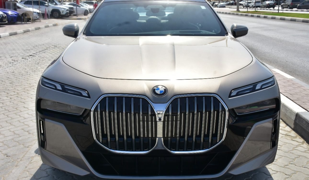 bmw 740i 2023