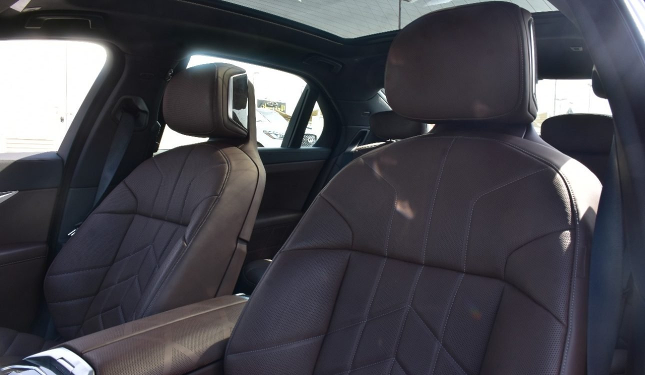 bmw 740i 2023