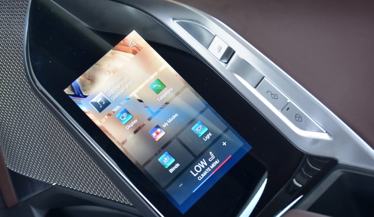 bmw 740i 2023