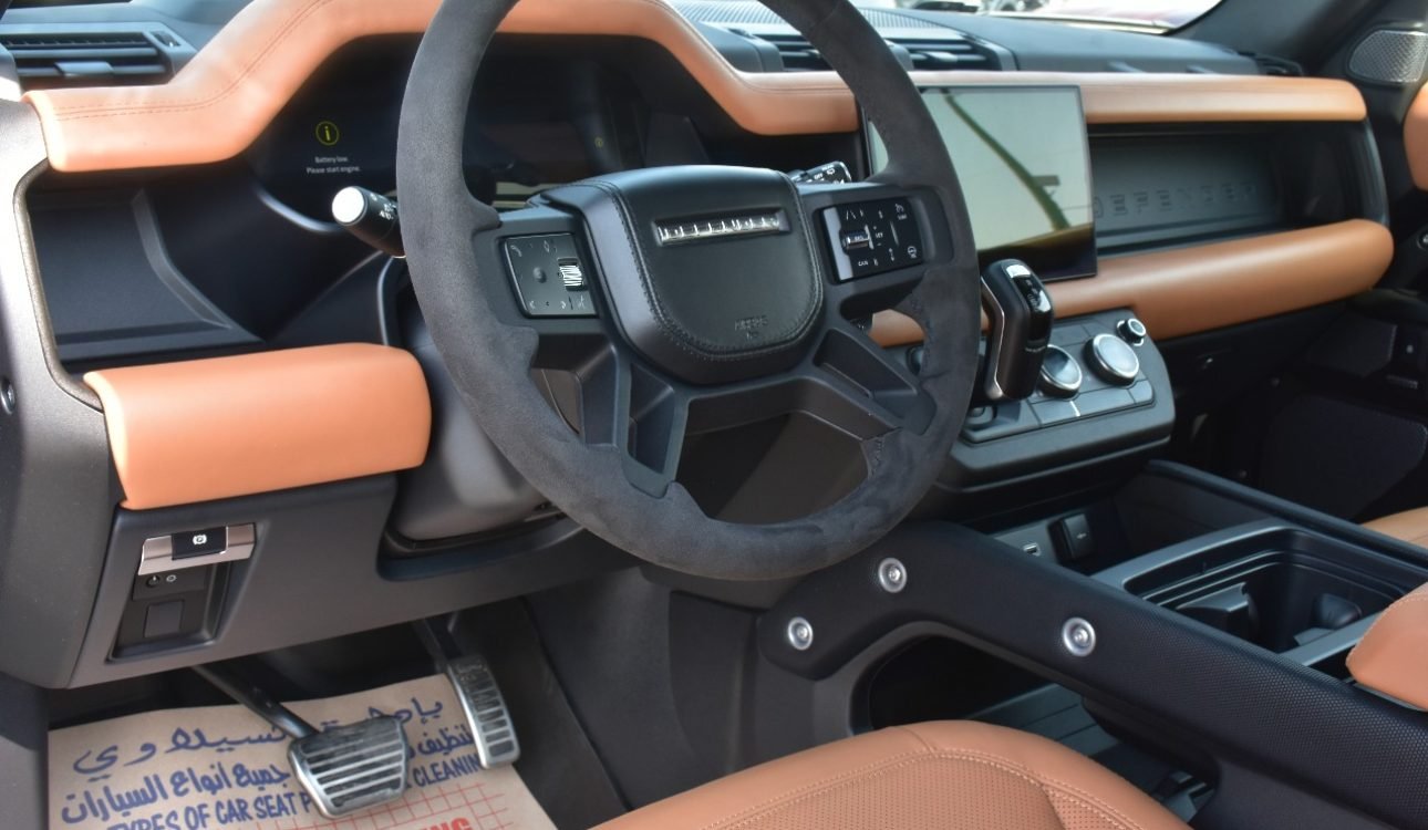 LAND ROVER DEFENDER