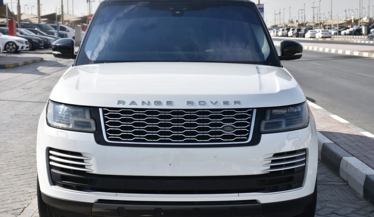 LAND ROVER RANGE ROVER SE 2019