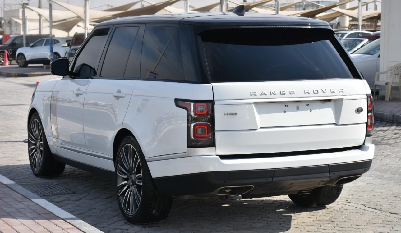 LAND ROVER RANGE ROVER SE 2019